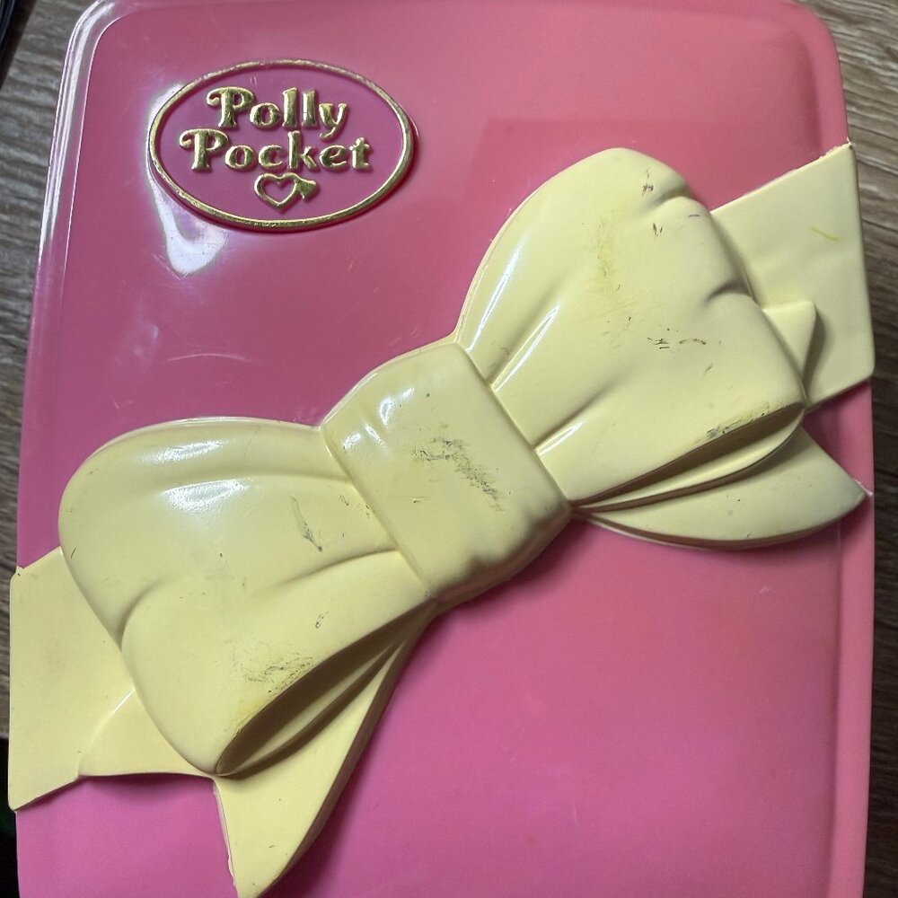 Polly Pocket Vintage 1994 Star Bright Dinner Party Candy Box (Untested)